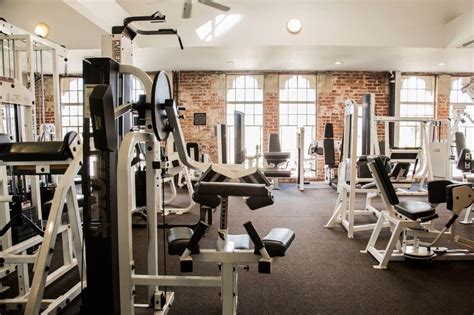 The Easton Gym Company on Beverly Boulevard Best gyms in Los Angeles 